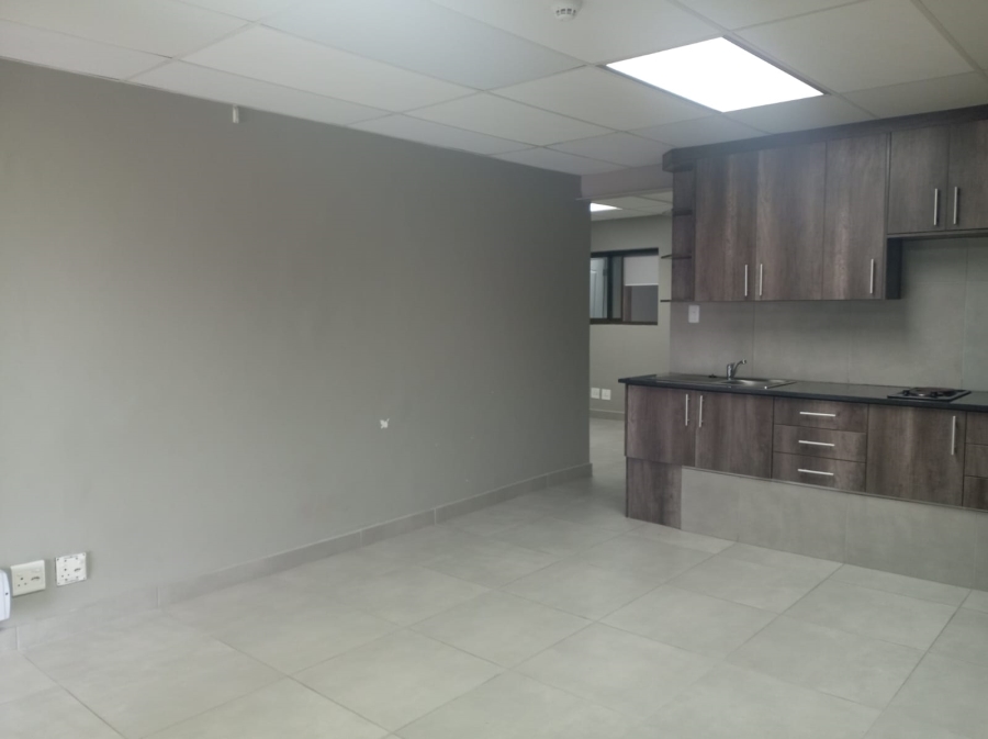 To Let 2 Bedroom Property for Rent in Quigney Eastern Cape